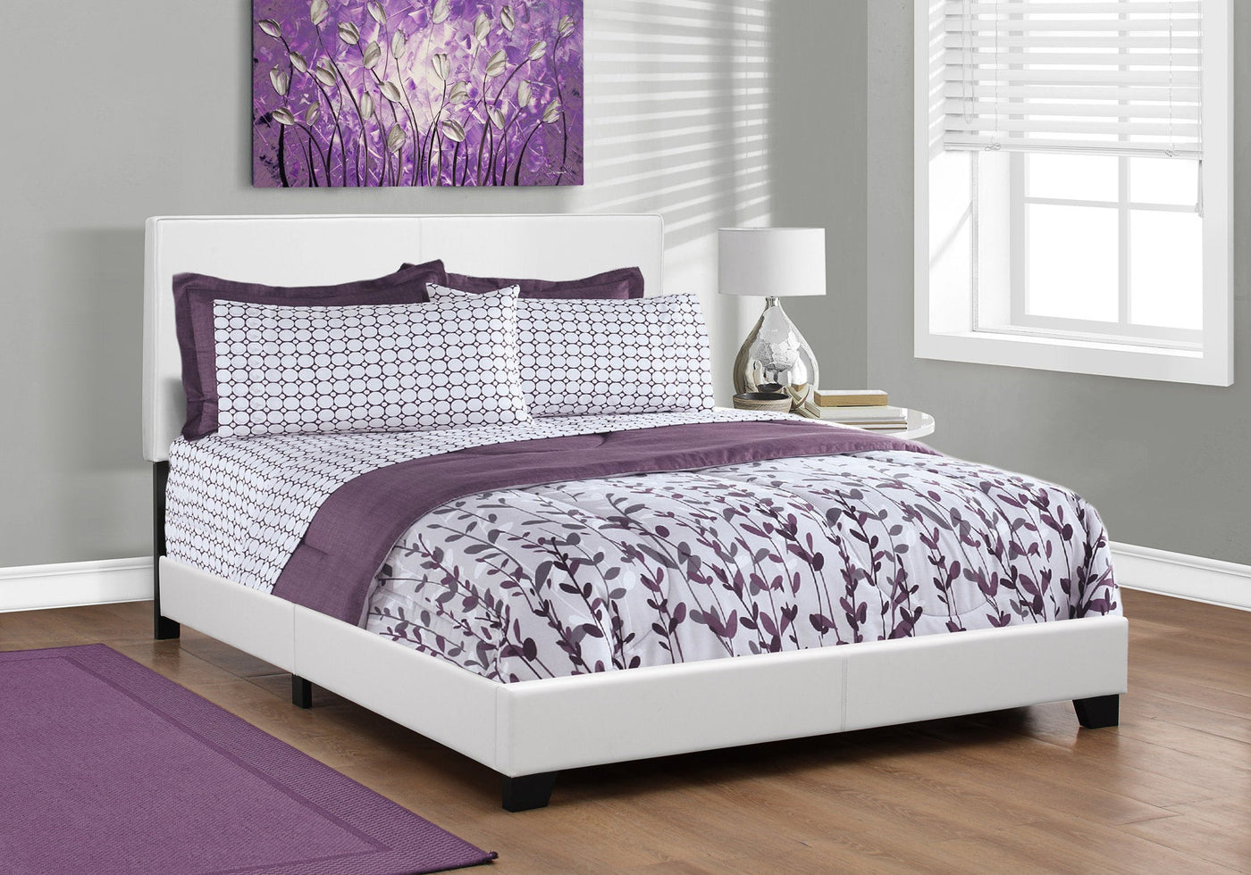 White Solid Wood Queen Size Bed with Leather